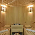 Regnum Escana Hotel 3*