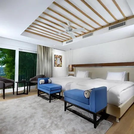 Hotel Regnum Escana