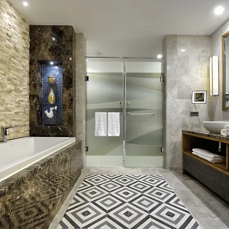 Hotel Regnum Escana