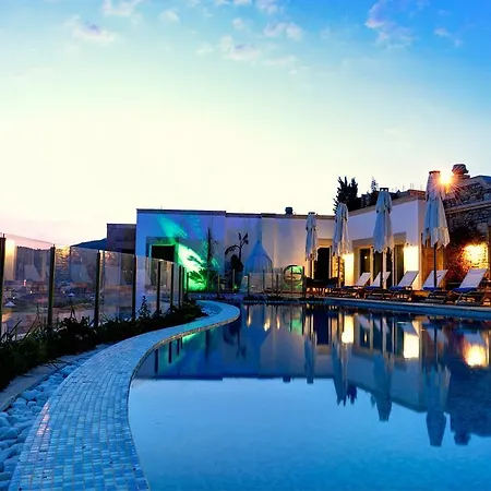 Regnum Escana Otel 3*